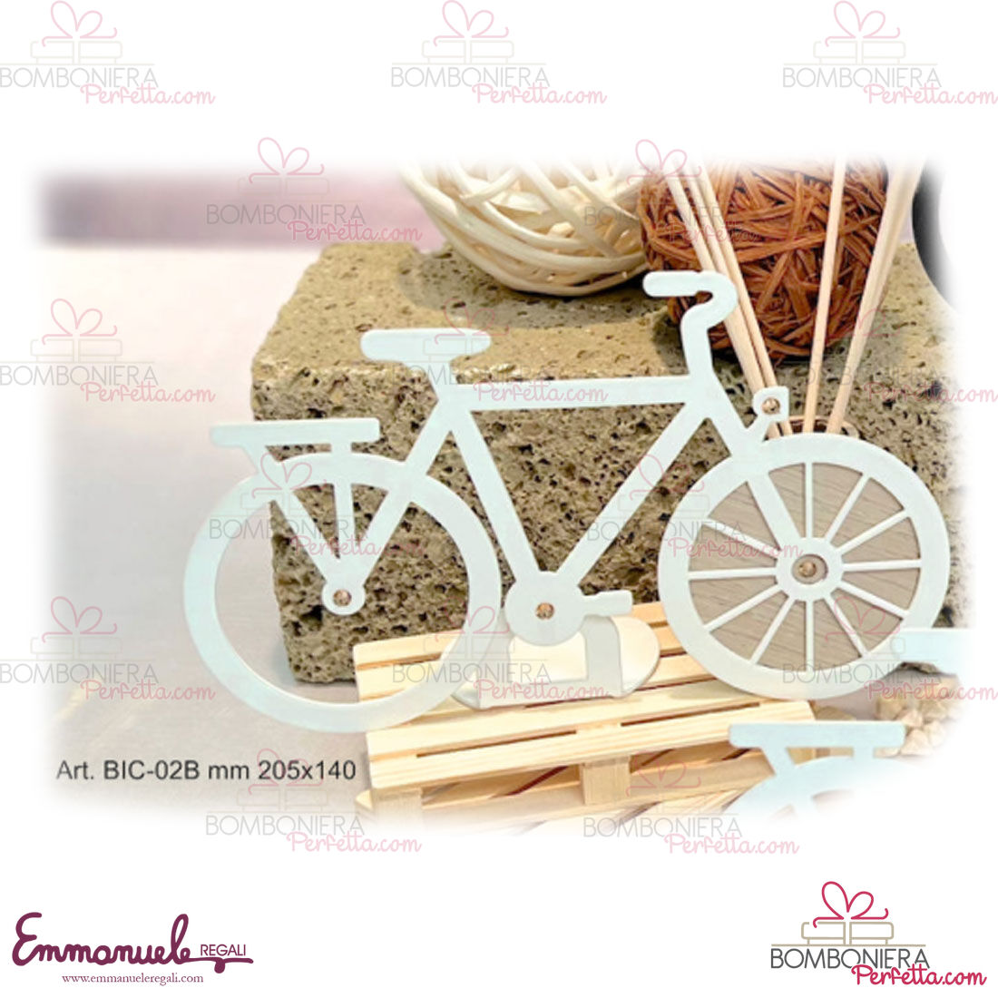 http://www.bombonieraperfetta.com/images/watermarked/1/detailed/19/BIC-02B-Profumatore-Bici-Bianco-neg%C3%B2-bombonieraperfetta-emmanueleregali.jpg
