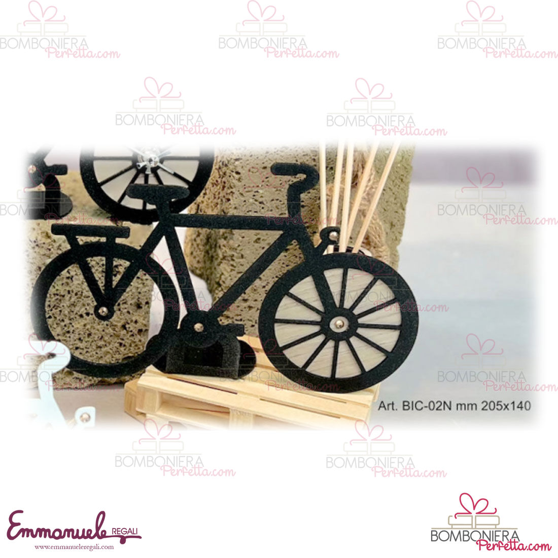 http://www.bombonieraperfetta.com/images/watermarked/1/detailed/19/BIC-02N-Profumatore-bici-nero-neg%C3%B2-bombonieraperfetta-emmanueleregali.jpg