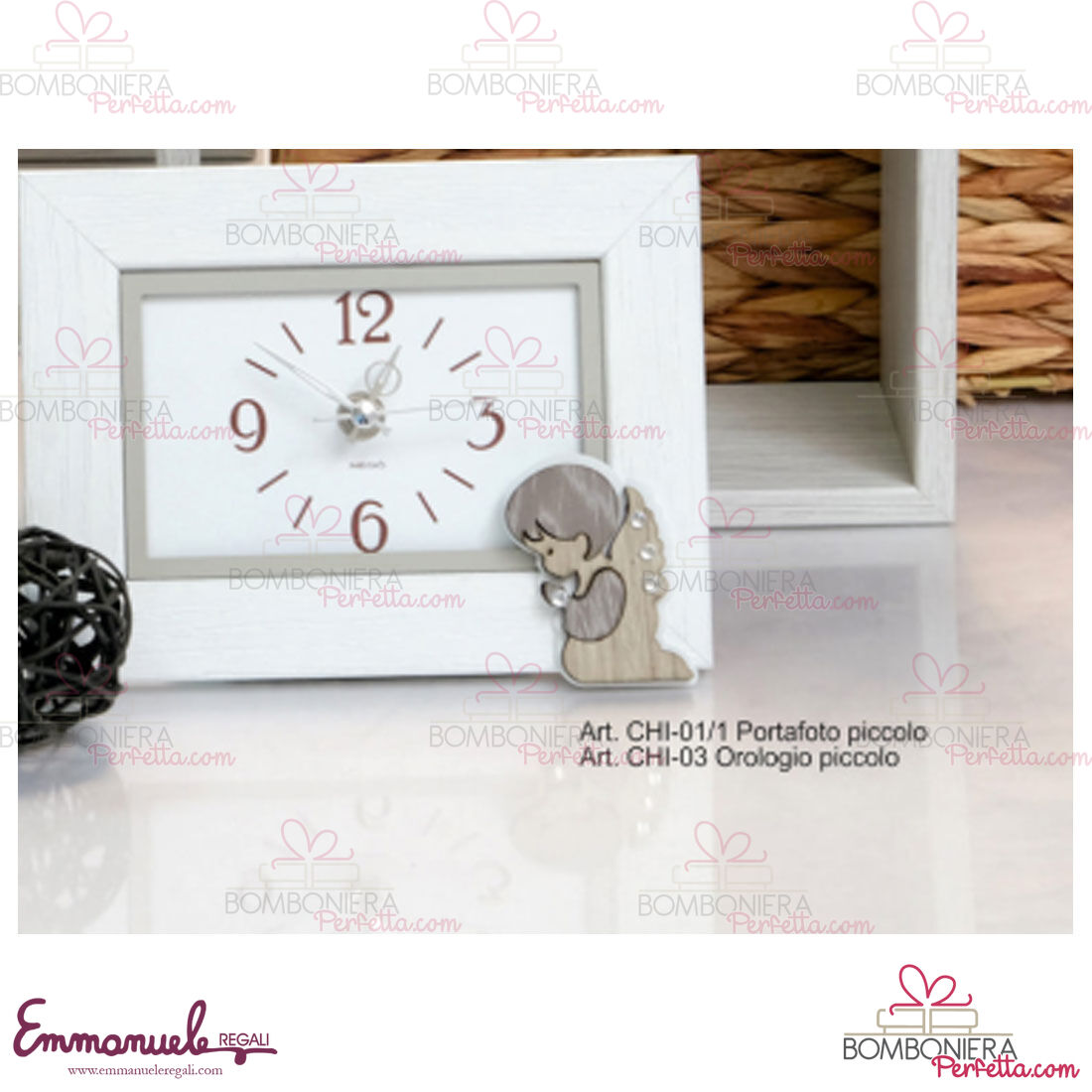 http://www.bombonieraperfetta.com/images/watermarked/1/detailed/19/CHI-01-1-Portafoto-piccolo-bianco-con-megnete-angelo-e-CHI-03-Orologio-piccolo-con-magnete-Angelo-neg%C3%B2-bombonieraperfetta-emmanueleregali.jpg