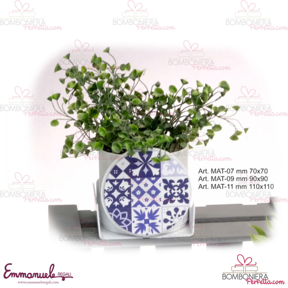http://www.bombonieraperfetta.com/images/watermarked/1/detailed/19/MAT-07-09-11-Garden-Maiolica_vaso-da-7-cm-bianco-neg%C3%B2-bombonieraperfetta-emmanueleregali.jpg