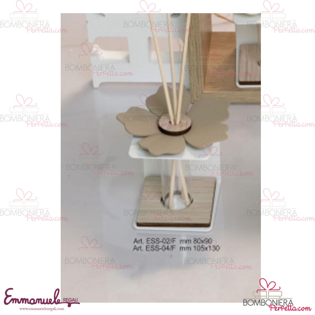 http://www.bombonieraperfetta.com/images/watermarked/1/detailed/20/ESS-02-F-eESS-04-F-Profumatore-piccolo-e-grande-fiore-bianco-neg%C3%B2-bombonieraperfetta-emmanuelregali_7qi2-37.jpg