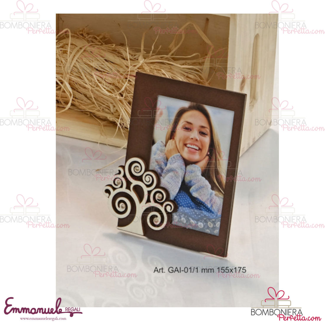 http://www.bombonieraperfetta.com/images/watermarked/1/detailed/20/GAI-01-1-Portafoto-piccolo-albero-gaia-neg%C3%B2-bombonieraperfetta-emmanueleregali.jpg