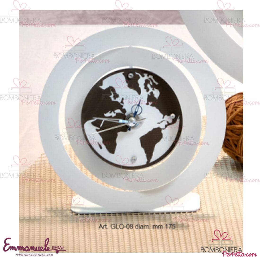 http://www.bombonieraperfetta.com/images/watermarked/1/detailed/20/GLO-08-Orologio-mondo-medio-neg%C3%B2-bombonieraperfetta-emmanueleregali.jpg
