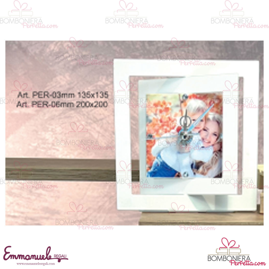 http://www.bombonieraperfetta.com/images/watermarked/1/detailed/20/PER-03-Orologio-piccolo-e-PER-06-Orologio-grande-personalizzati-neg%C3%B2-bombonieraperfetta-emmanueleregali_ujik-jx.jpg
