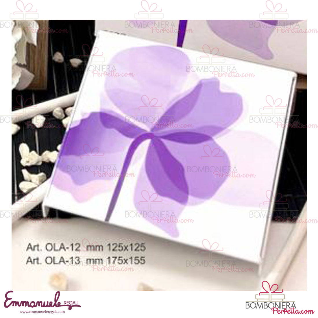 http://www.bombonieraperfetta.com/images/watermarked/1/detailed/21/OLA-12-Sottopentola-piccolo-fiore-viola-neg%C3%B2-bombonieraperfetta-emmanueleregali.jpg