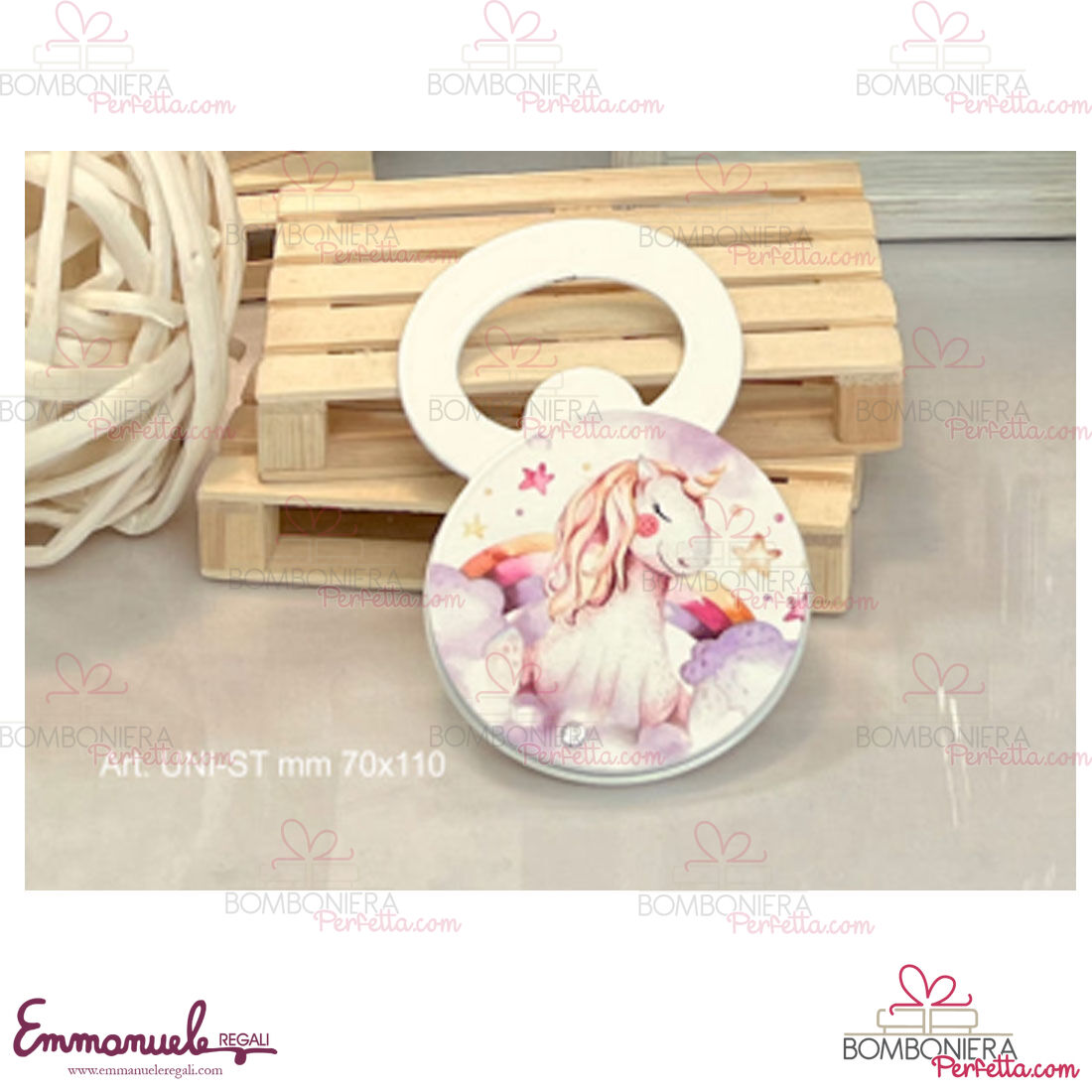 http://www.bombonieraperfetta.com/images/watermarked/1/detailed/21/UNI-ST-Apribottiglie-Unicorno-Fantasy-neg%C3%B2-bombonieraperfetta-emmanueleregali.jpg