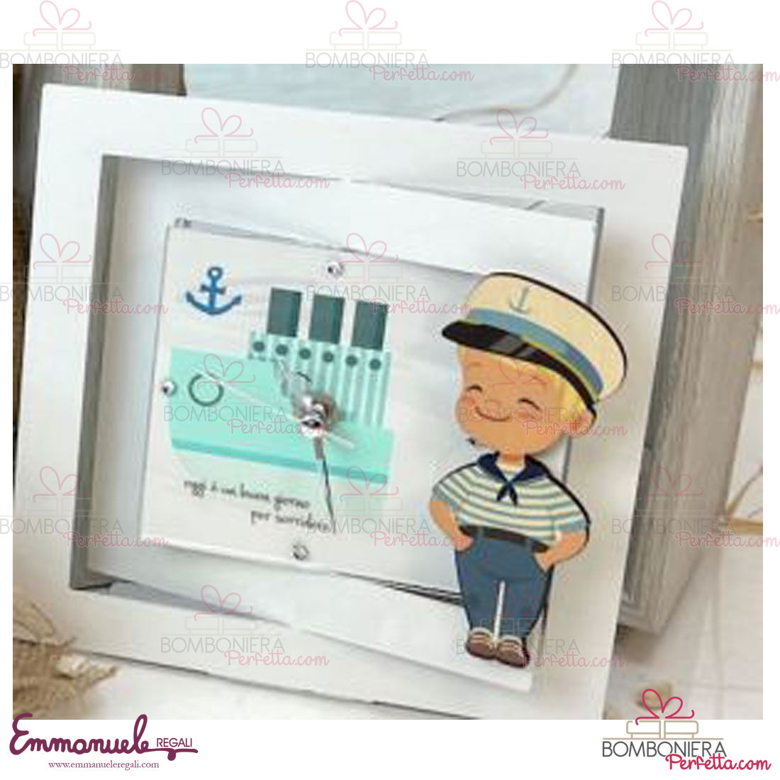 http://www.bombonieraperfetta.com/images/watermarked/1/detailed/22/MLU-03-Orologio-piccolo-marinaio-biondo-neg%C3%B2-bombonieraperfetta-emmanueleregali.jpg