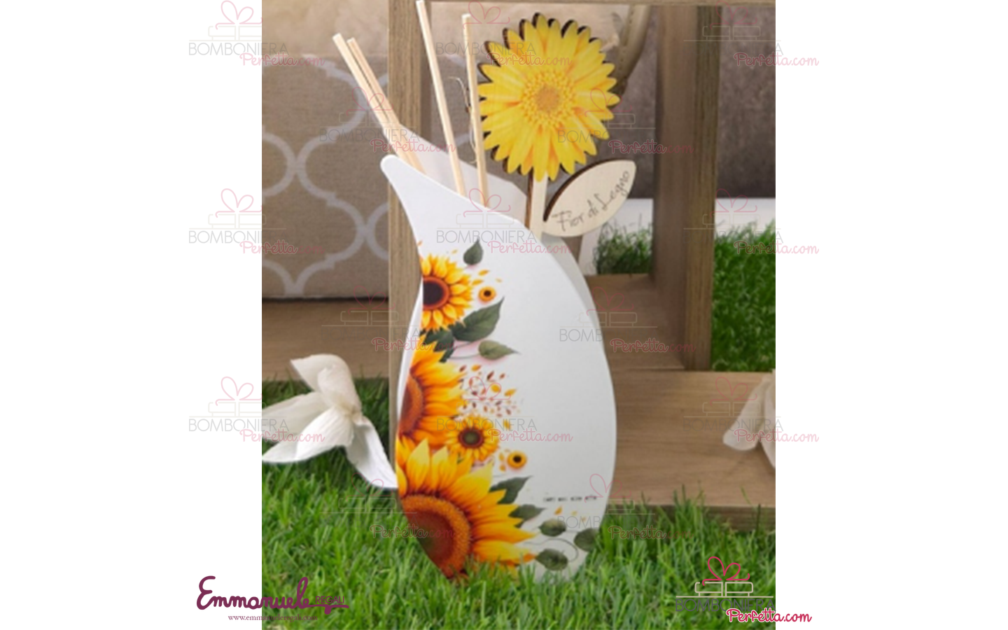 http://www.bombonieraperfetta.com/images/watermarked/1/detailed/29/25GRE-03-Profumatore-stampa-girasoli-neg%C3%B2-bombonieraperfetta-emmanueleregali.png