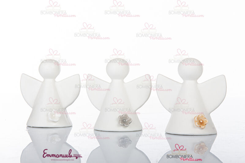 http://www.bombonieraperfetta.com/images/watermarked/1/detailed/29/D6274_79ex-l0.jpg