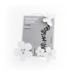 c26-portafoto-bianco-fiorellini-artiemestieri-bombonieraperfetta-emmanueleregali