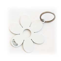 c26-portachiavi-fiorellino-bianco-artiemestieri-bombonieraperfetta-emmanueleregali