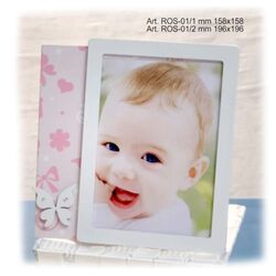 ROS-01-1-e-ROS-01-2-Portafoto-grande-e-piccolo-bimba+farfalla-negò-bombonieraperfetta-emmanueelregali