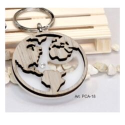 PCA-18-Portachiavi-Apribottiglie-Mondo-negò-bombonieraperfetta-emmanueleregali