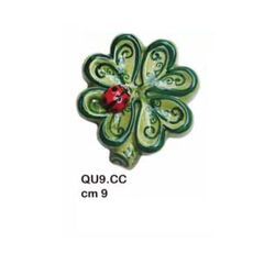 QU9CC_quadrifoglio_con_coccinella_ceramica_9cm_emmanueleregali_bombonieraperfetta