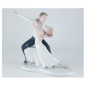 D7704-Coppia-che-danza-morenadesign-bombonieraperfetta-emmanueleregali