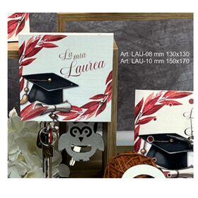 LAU-10-Appendichiavi-a-3-posti-negò-bombonieraperfetta-emmanueleregali