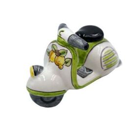 9002.FR-Vespa-con-fruttini-verde-nonnarosa-bombonieraperfetta-emmanueleregali